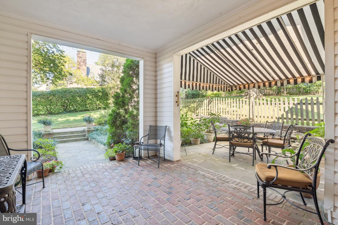 218 Tunbridge Road Baltimore, MD 21212 - Photo 6 of 55 Lovely entrance porch and patio