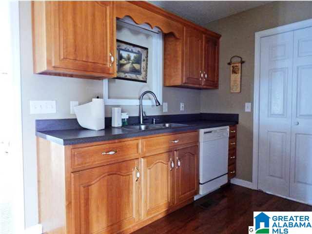 706 Lazy Y Road Hayden, AL 35079 - Photo 16 of 32