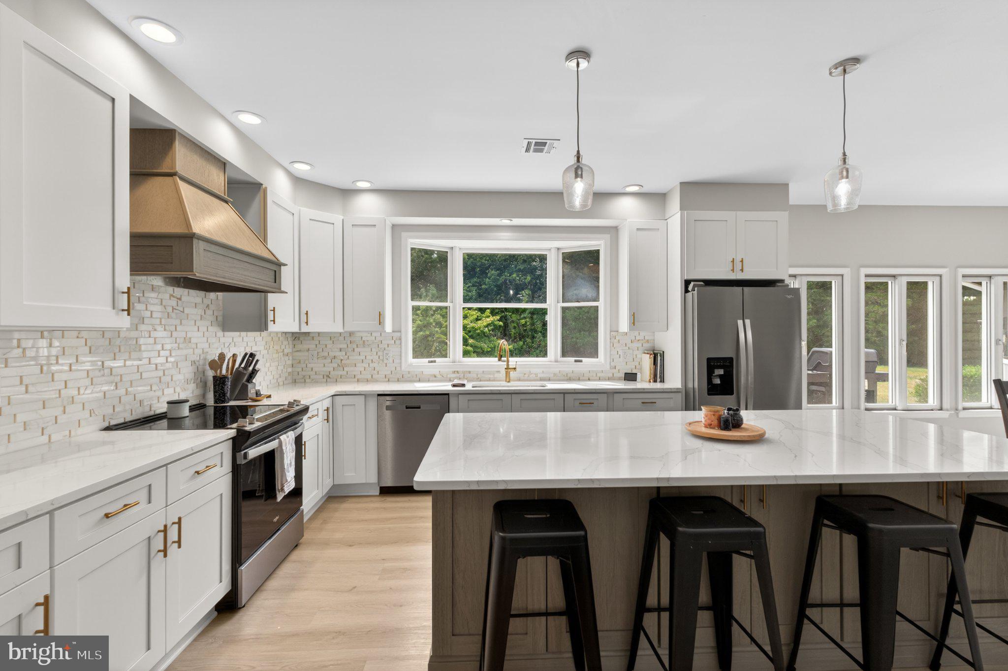 836 Hardingville Road Monroeville, NJ 08343 - Photo 15 of 58 Modern kitchen with sleek finishes.