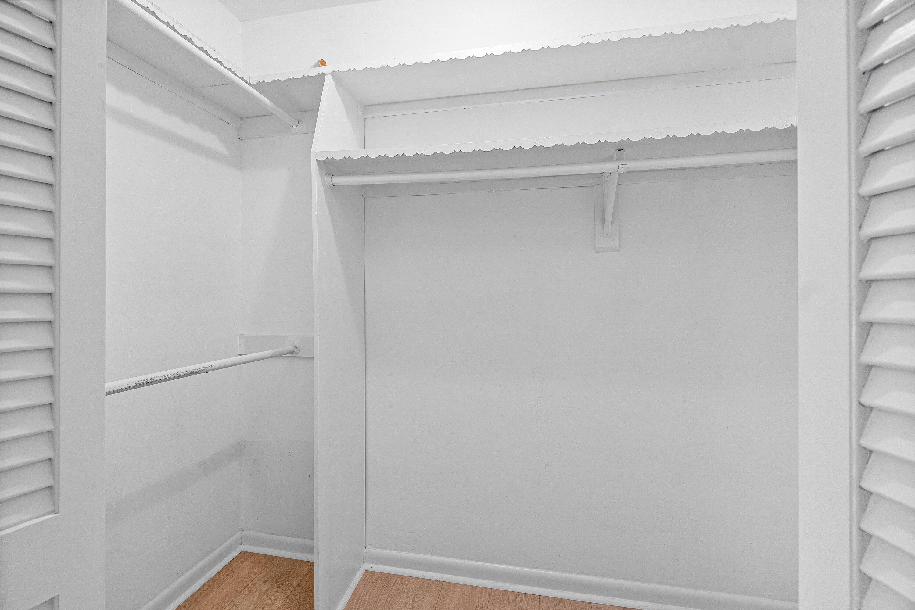 1350 Southwest 13th Place Boca Raton, FL 33486 - Photo 16 of 27 Walk-in