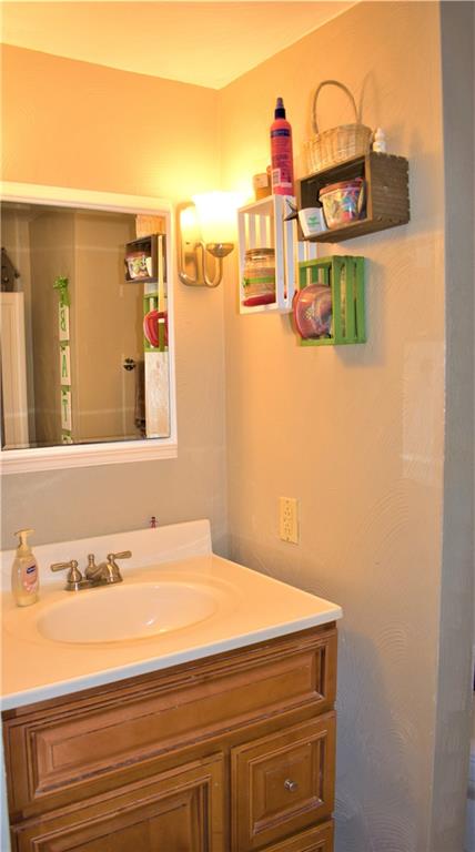 254 Rocky Mountain Road New Stanton, PA 15672 - Photo 10 of 22