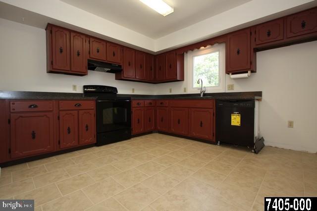 1821 Northview Road York, PA 17406 - Photo 2 of 25 Gallery Image 2
