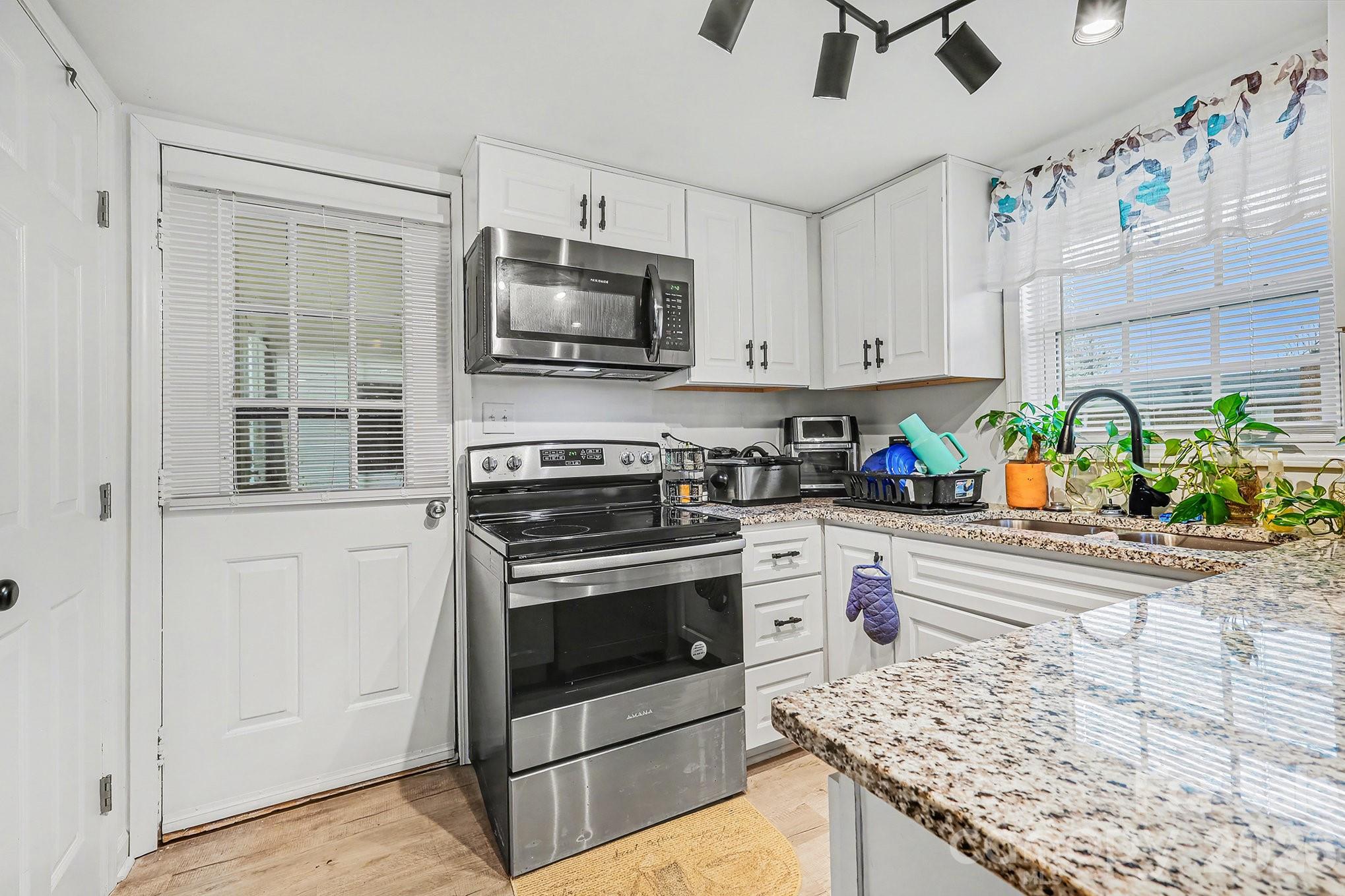 925 South Austin Road Marshville, NC 28103 - Photo 6 of 15