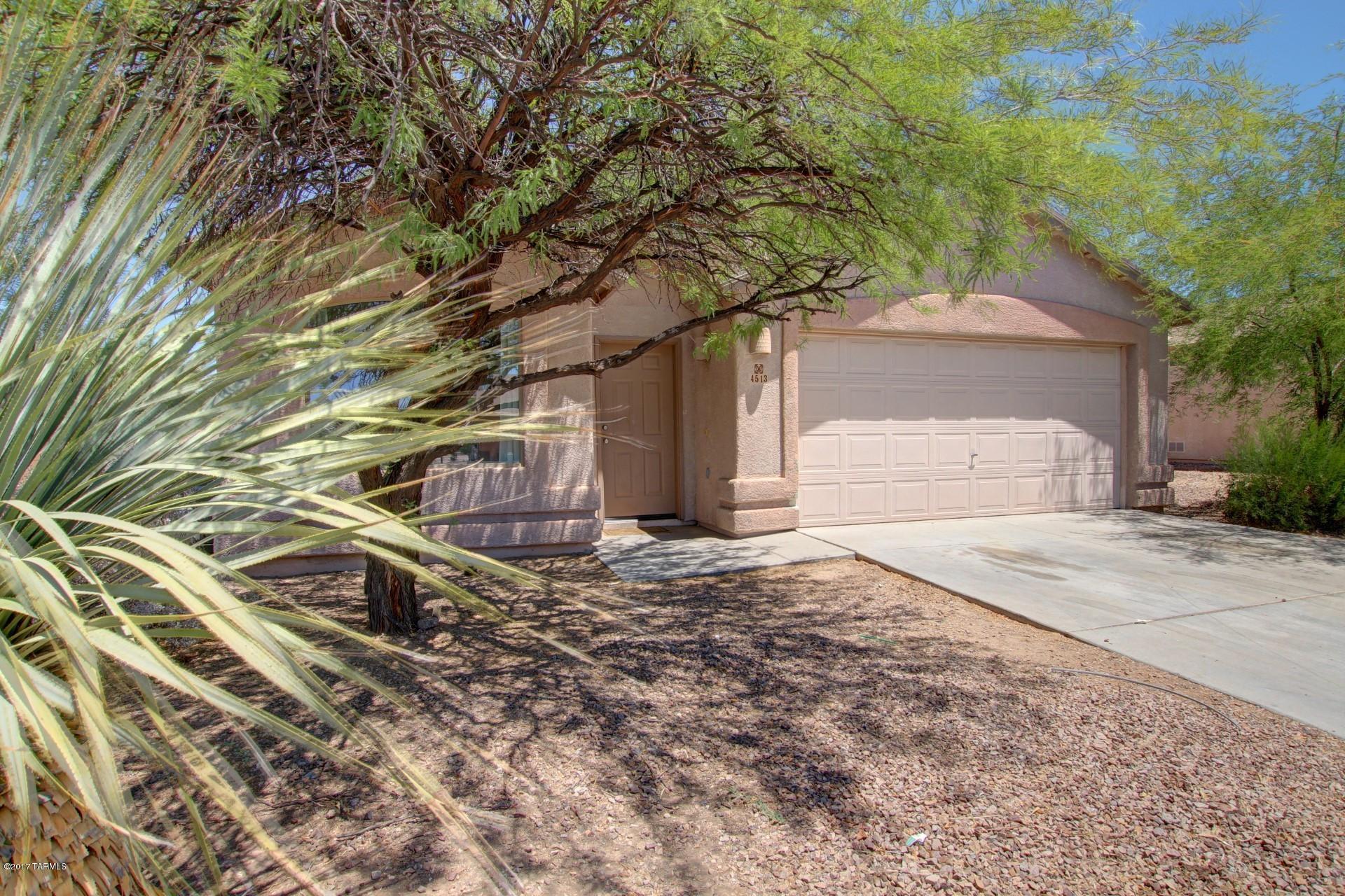 4513 South Valley Road Tucson, AZ 85714 - Photo 2 of 41