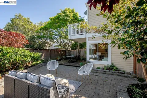 $795,000 | 31 Oak Park Drive, Alameda, CA 94502