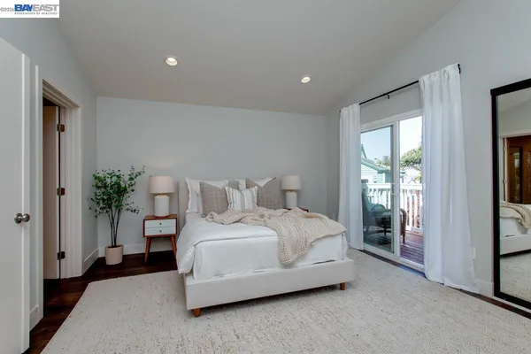 $795,000 | 31 Oak Park Drive, Alameda, CA 94502