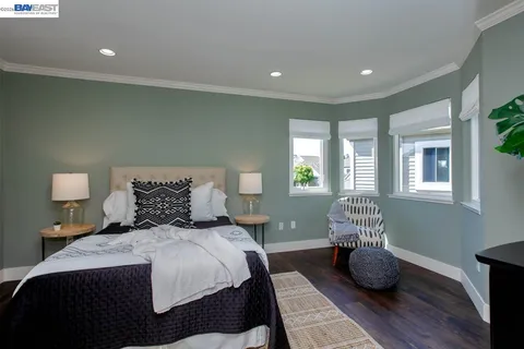 $795,000 | 31 Oak Park Drive, Alameda, CA 94502