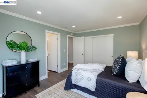 $795,000 | 31 Oak Park Drive, Alameda, CA 94502