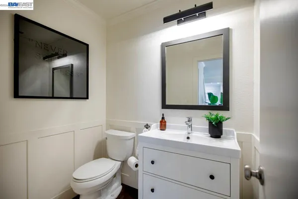 $795,000 | 31 Oak Park Drive, Alameda, CA 94502