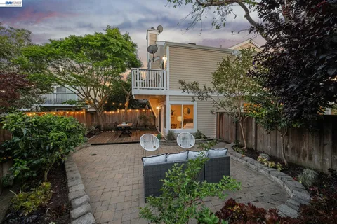 $795,000 | 31 Oak Park Drive, Alameda, CA 94502