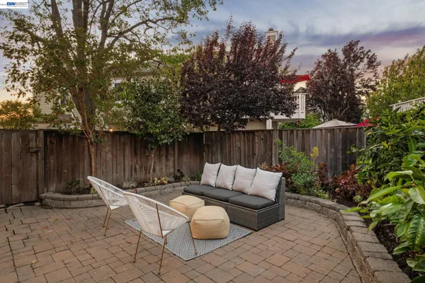 $795,000 | 31 Oak Park Drive, Alameda, CA 94502