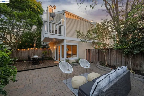 $795,000 | 31 Oak Park Drive, Alameda, CA 94502