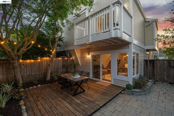 $795,000 | 31 Oak Park Drive, Alameda, CA 94502