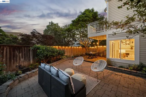 $795,000 | 31 Oak Park Drive, Alameda, CA 94502