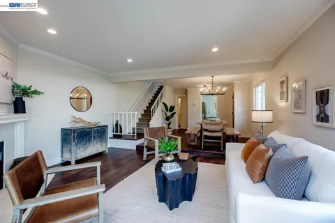 $795,000 | 31 Oak Park Drive, Alameda, CA 94502