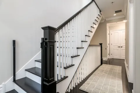 $2,000,000 | 1633 North Wolcott Avenue, Chicago, IL 60622