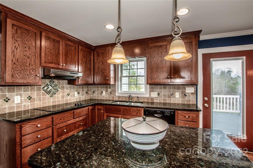 4908 Rifle Range Road Conover, NC 28613 - Photo 7 of 46 Gallery Image 7