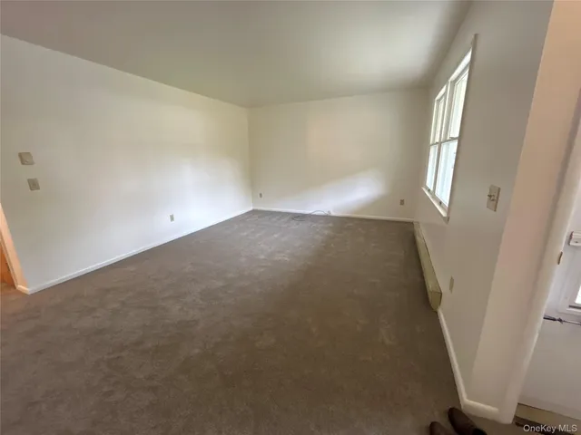 $1,875 | 5 Parkview Court, Copake, NY 12516