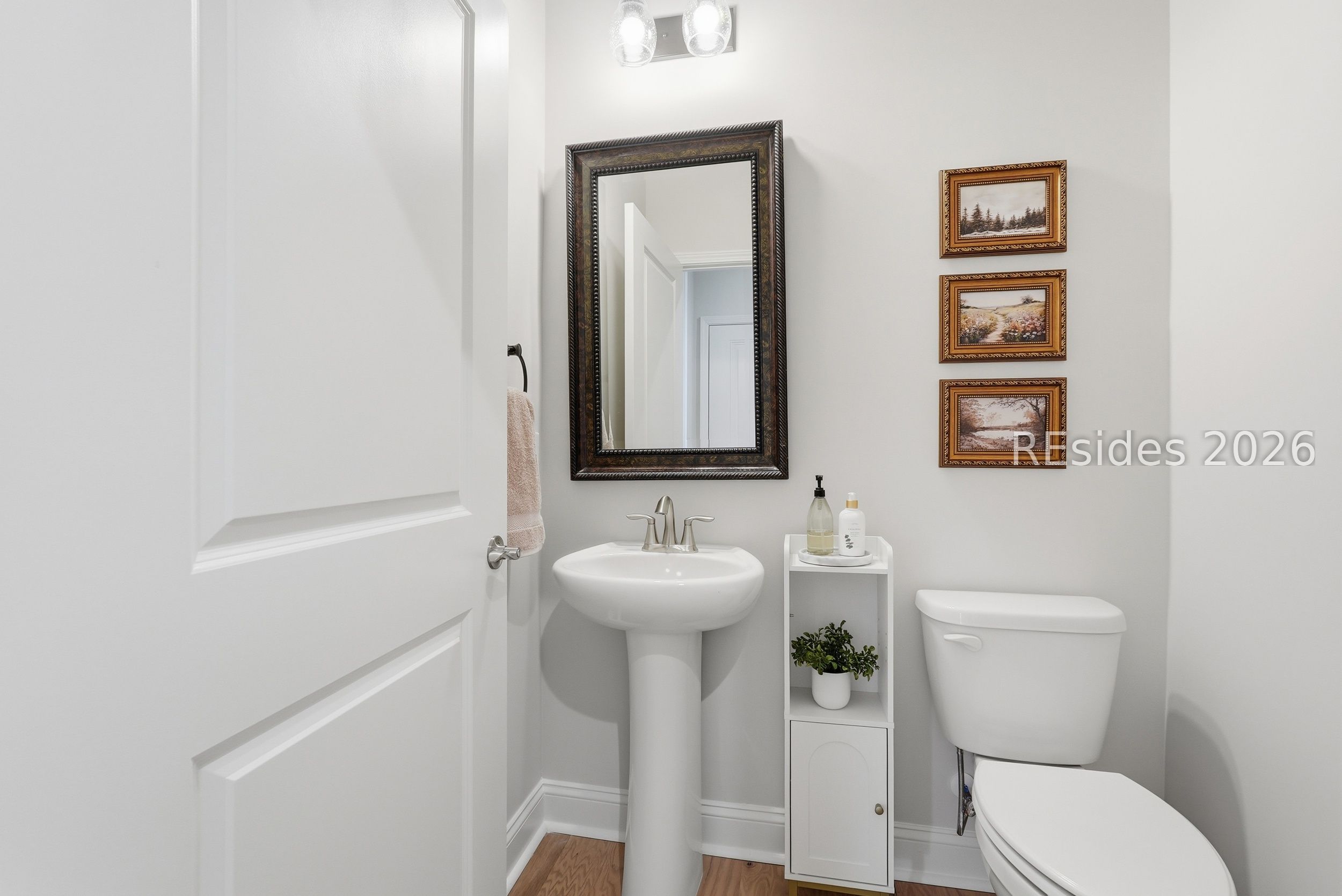 99 Sun Fish Way Hardeeville, SC 29927 - Photo 22 of 80 Powder room with pedastal sink