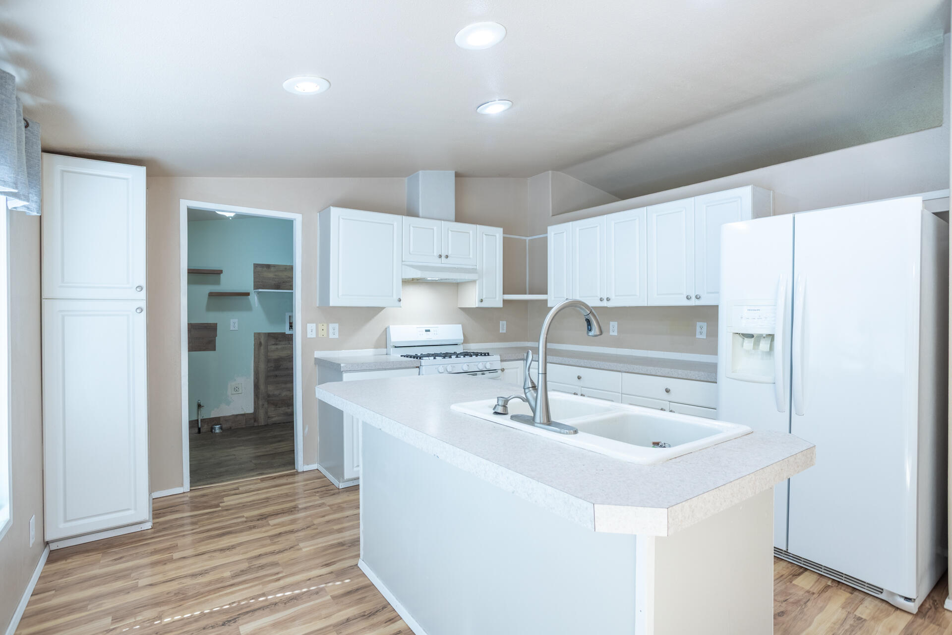 3360 Balls Ferry Road Cottonwood, CA 96022 - Photo 10 of 26 Kitchen