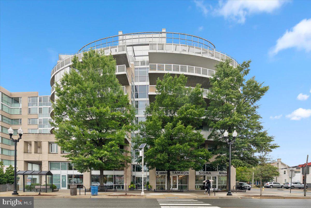 a front view of a building