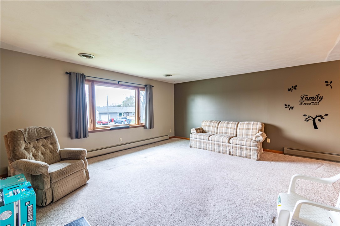 252 Shepard Drive Decatur, IL 62521 - Photo 4 of 24