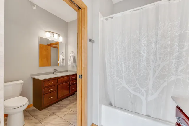 $290,000 | 4525 Park Commons Drive, Unit 518, St. Louis Park, MN 55416