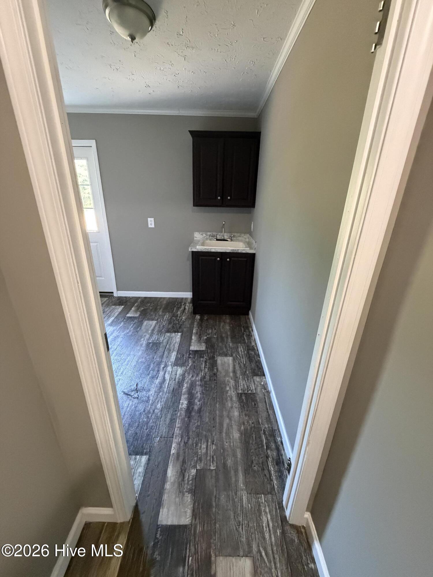 441 Mrs Tates Road Whiteville, NC 28472 - Photo 29 of 33 laundry entry