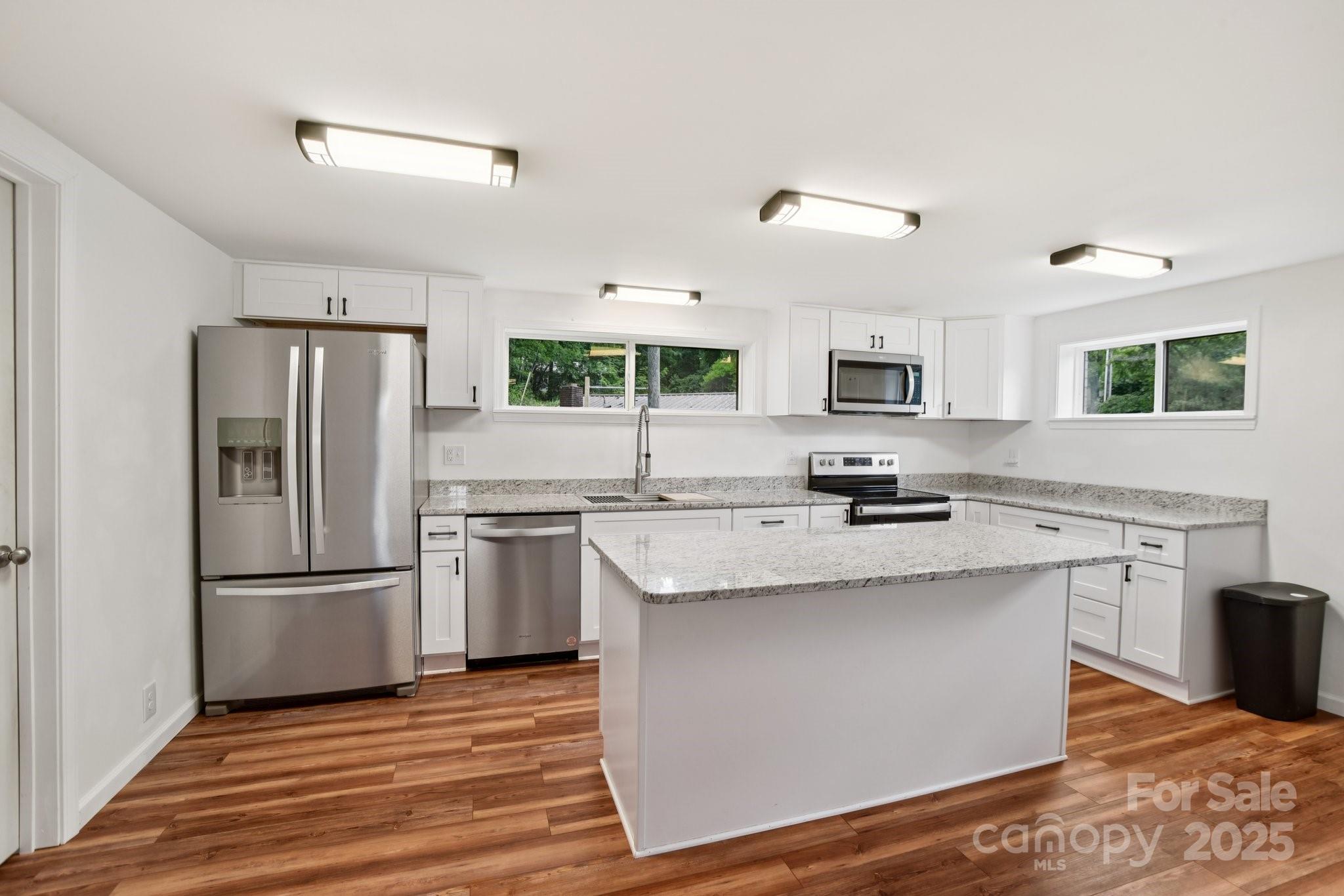 139 Trent Road Brevard, NC 28712 - Photo 11 of 27 Gallery Image 11