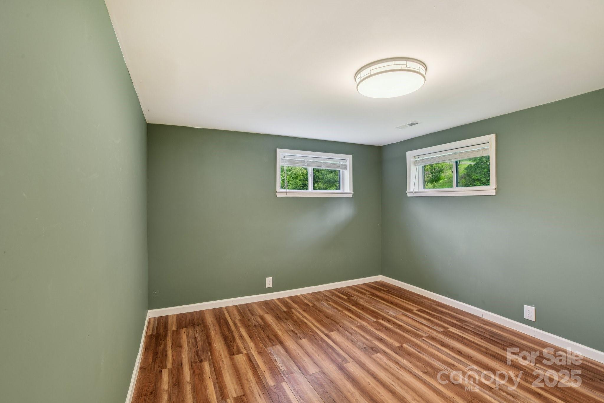 139 Trent Road Brevard, NC 28712 - Photo 14 of 27 Gallery Image 14