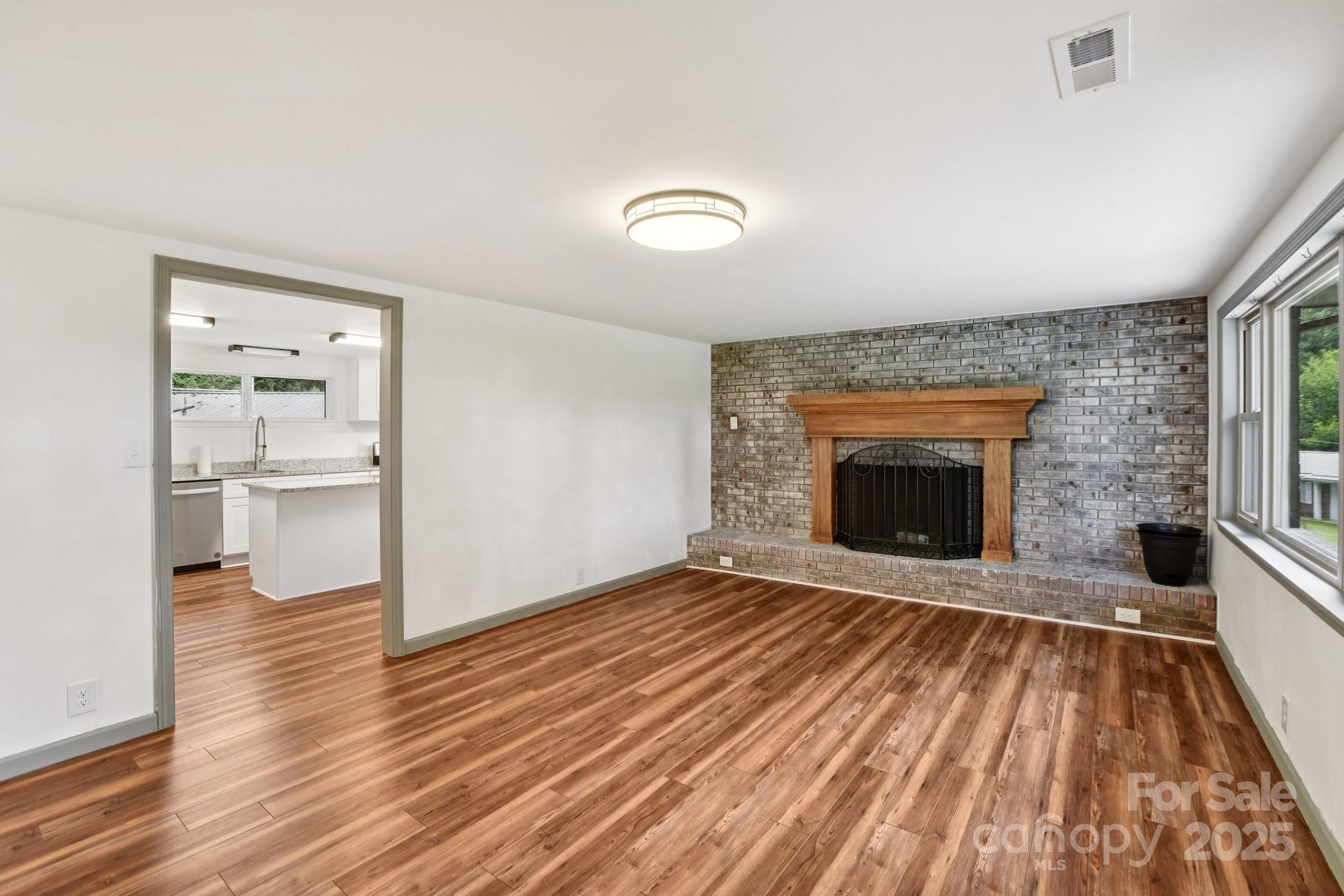 139 Trent Road Brevard, NC 28712 - Photo 10 of 27 Gallery Image 10