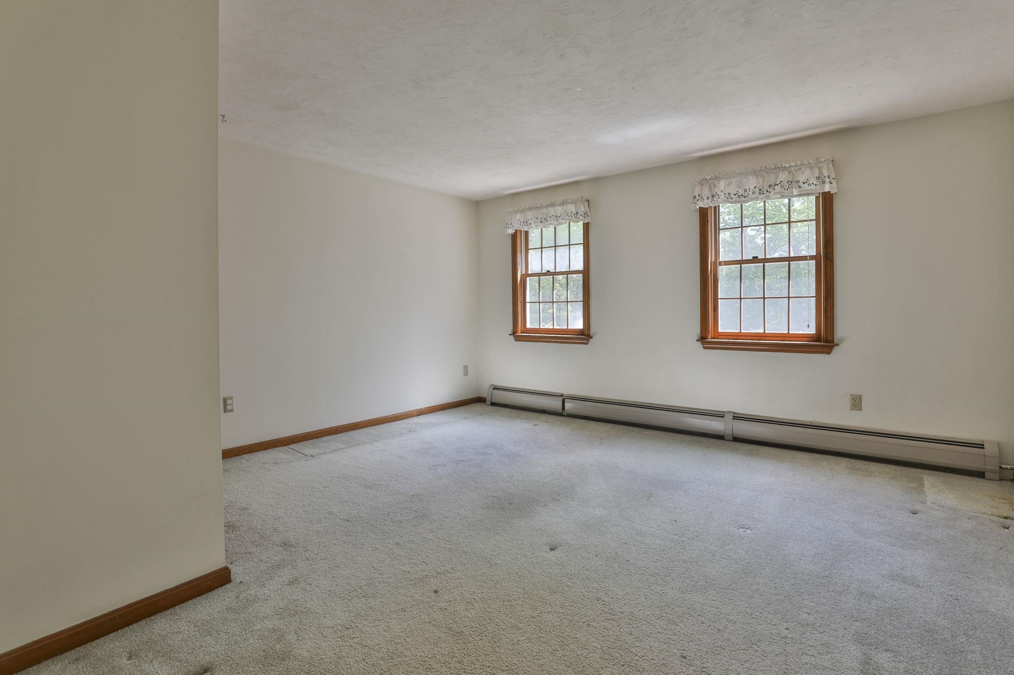 69 Stowell Road Bedford, NH 03110 - Photo 36 of 46