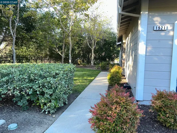 $760,000 | 1921 Eagle Peak Avenue, Clayton, CA 94517