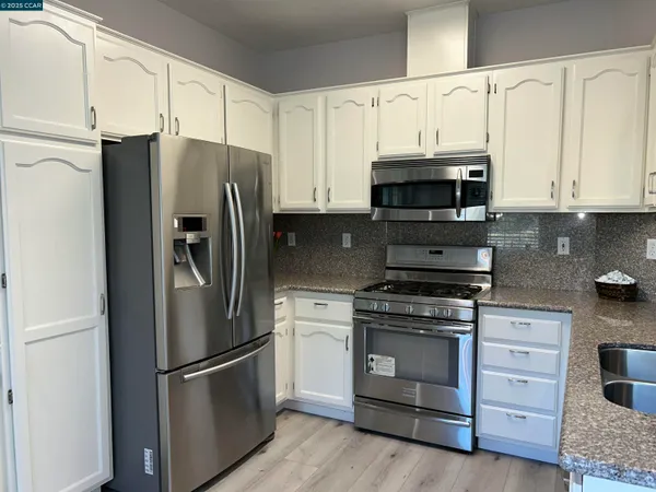 $760,000 | 1921 Eagle Peak Avenue, Clayton, CA 94517