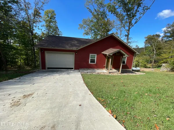 $440,000 | 140 Rindler Ridge, Byrdstown, TN 38549