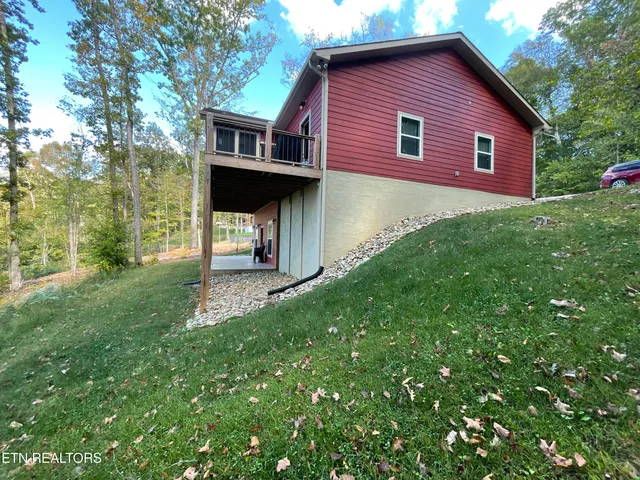 $454,000 | 140 Rindler Ridge, Byrdstown, TN 38549