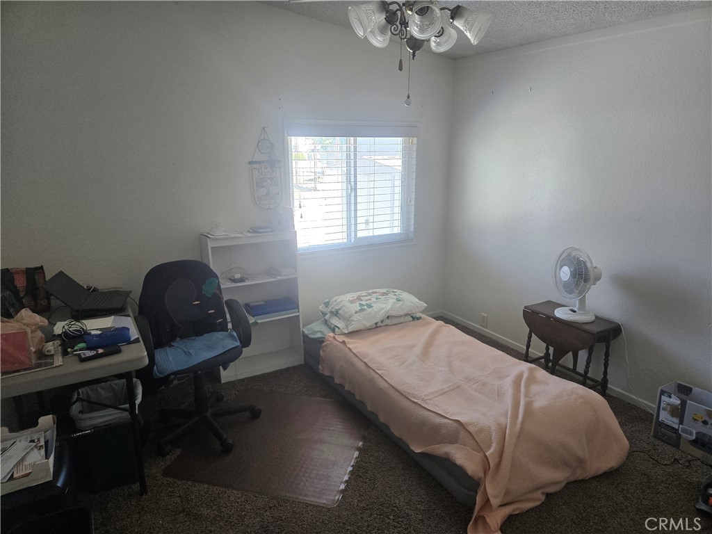 15940 Stoddard Wells Road, Unit 115 Victorville, CA 92395 - Photo 14 of 21