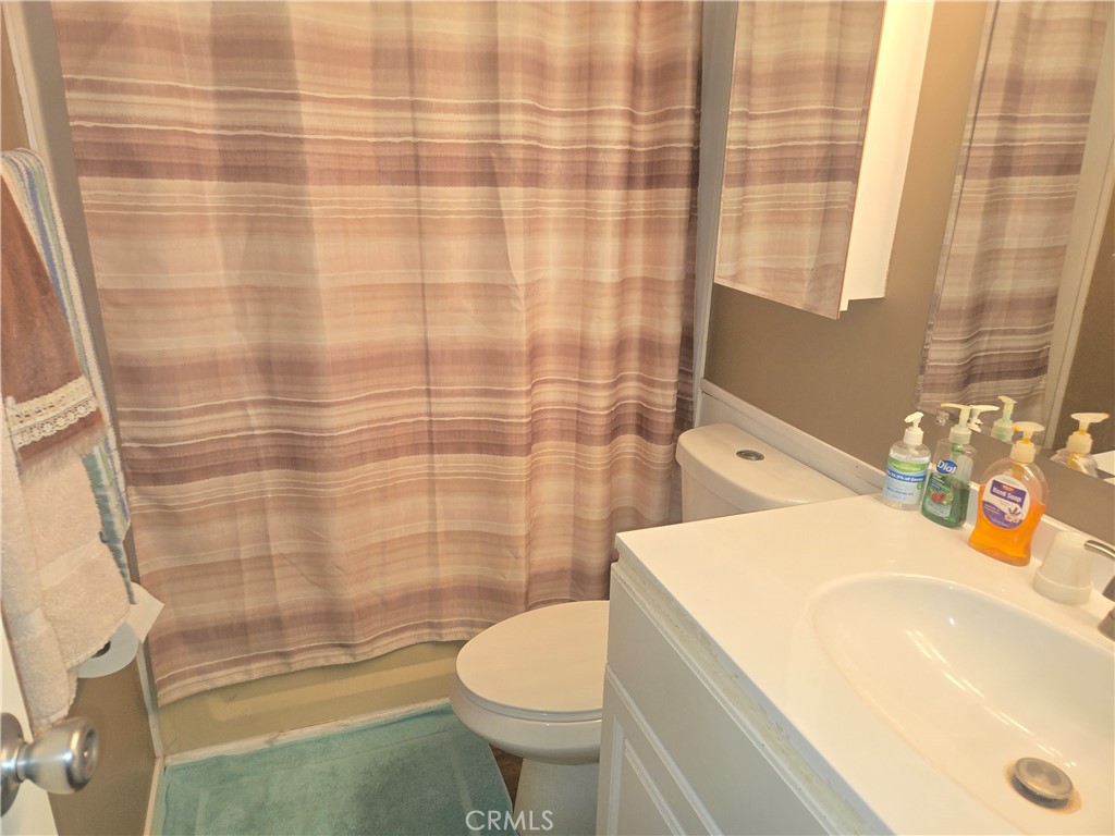 15940 Stoddard Wells Road, Unit 115 Victorville, CA 92395 - Photo 16 of 21