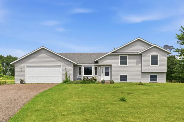 $475,000 | 682 Old Hopkins Place, Hudson, WI 54016