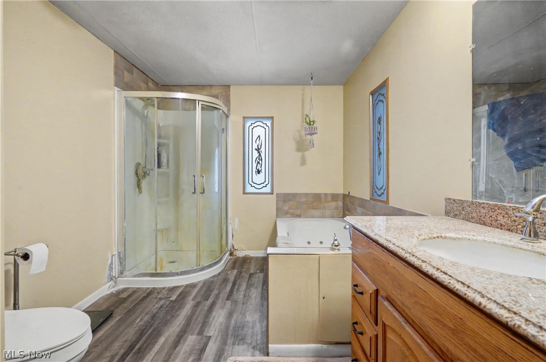 9672 Whippoorwill Road Diamond, OH 44412 - Photo 9 of 24 Gallery Image 9