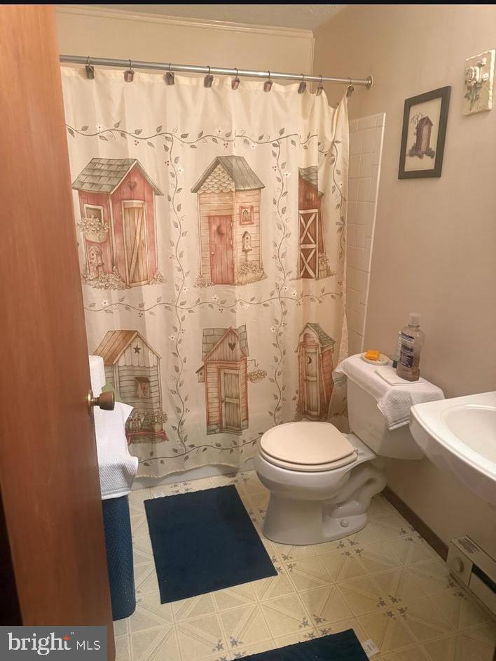 413 Valley Mill Road Winchester, VA 22602 - Photo 22 of 24 Bathroom