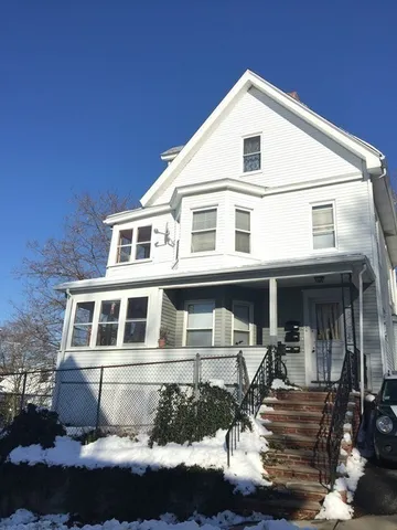 $2,300 | 24 Park Avenue, Unit 3, Malden, MA 02148