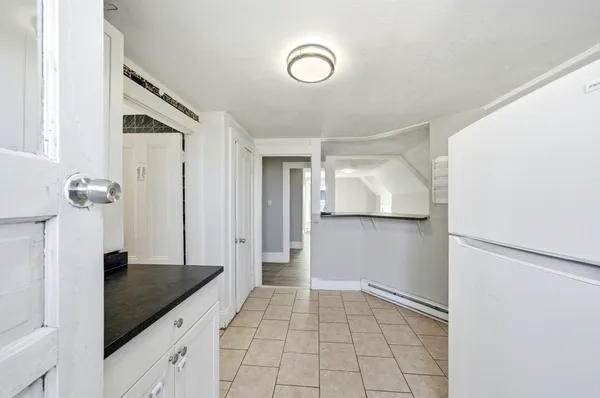 $2,000 | 24 Park Avenue, Unit 3, Malden, MA 02148