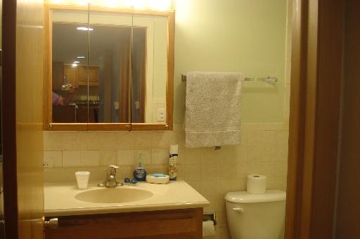 200 Deborah Lane, Unit 8B Wheeling, IL 60090 - Photo 5 of 11