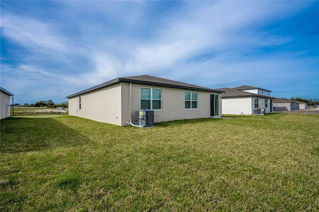 $2,100 | 1611 Bark Rdg Drive, Auburndale, FL 33823