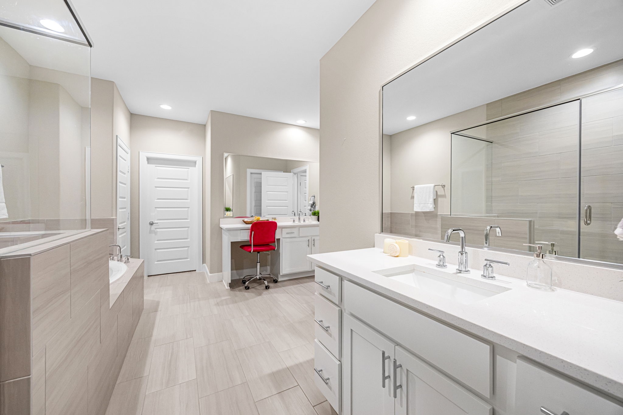 1732 Wichita Street Houston, TX 77004 - Photo 21 of 35 Elegant primary bathroom with oversized vanity, dual sinks, and spa-inspired finishes throughout.