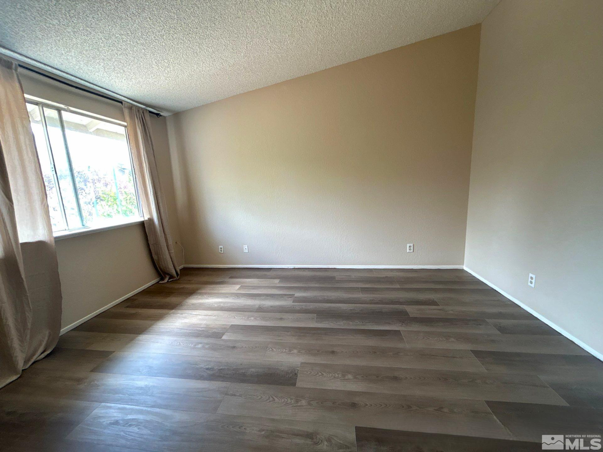 6126 White Water Way Reno, NV 89523 - Photo 10 of 19 Photo 10