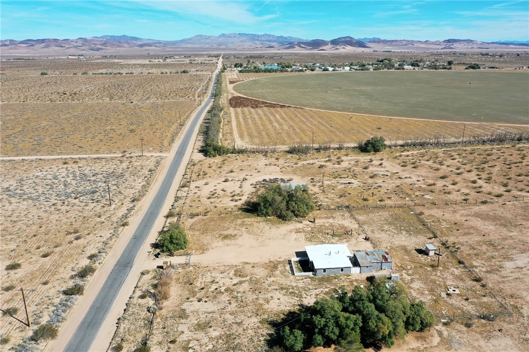 47631 Valley Center Road Newberry Springs, CA 92365 - Photo 32 of 40