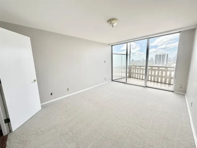 $179,500 | 2016 Main, Unit 1904, Houston, TX 77002