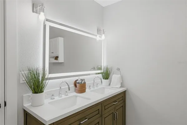 $4,200 | 1566 Woodfield Court, Lutz, FL 33558